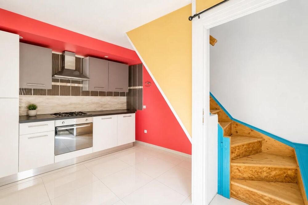 Maison de Ville Louée 6 Pièces avec Garage