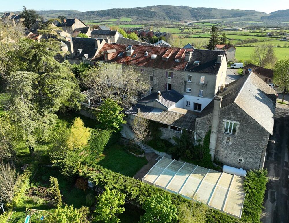 Vente Maison Hôtel Restaurant avec bar Licence IV - Vente murs et fonds - Axe A75 Severac d aveyron
