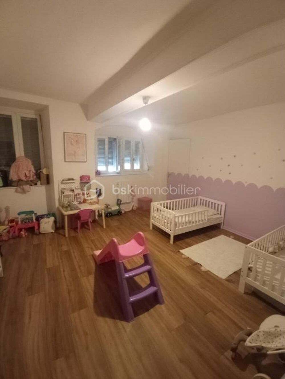 Vente Immeuble IMMEUBLE AU CENTRE VILLE DE VESOUL DE TROIS APPARTEMENTS, 2   APPARTEMENTS TYPE 3 ET UN GRAND T1 Vesoul