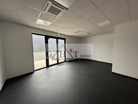   BOUTIQUE 140M A LOUER ST-PIERRE-DU-PERRAY 