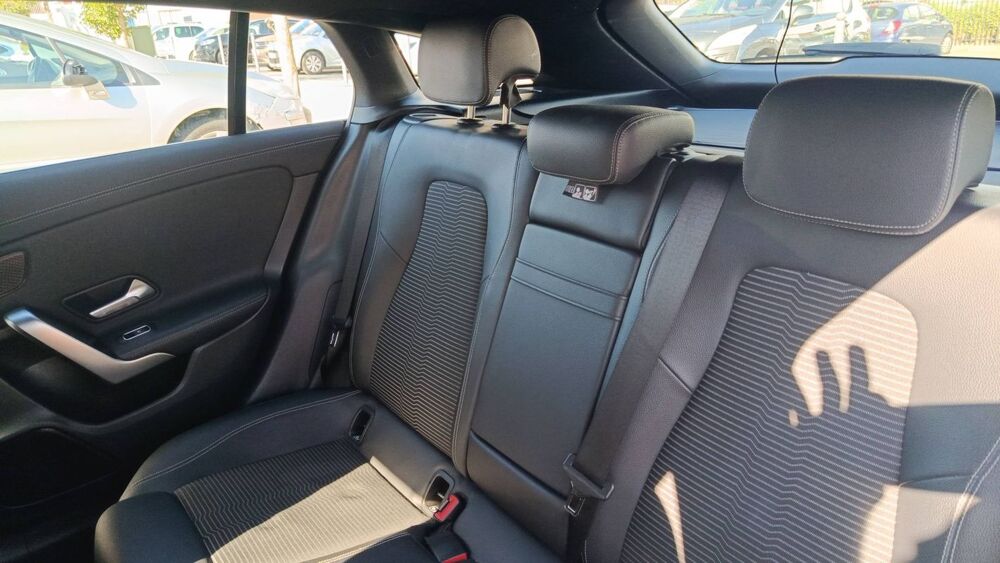 Classe CLA Classe 200 163 7G-DCT Business Line - Automatique Toit ouvra 2020 occasion 59390 Lys Lez Lannoy