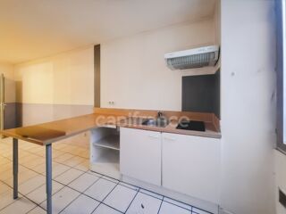  Immeuble � vendre 10 pi�ces 140 m�
