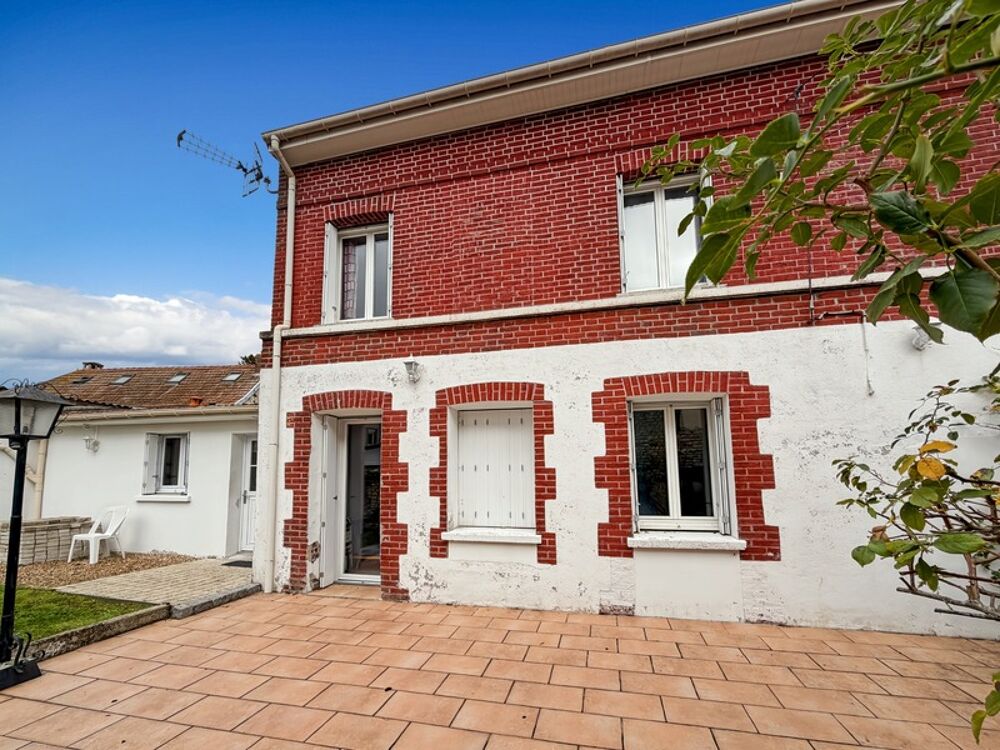 Saint Etienne du Rouvray centre Maison 6 pièces + studio - 129 M2