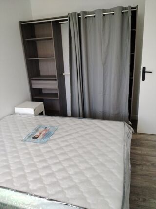  Appartement à louer 2 pièces 25 m²
