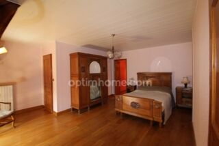  Maison  vendre 6 pices 180 m