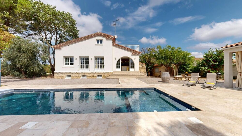 MAISON BOURGEOISE, PISCINE ET GARAGES - PROCHE NARBONNE