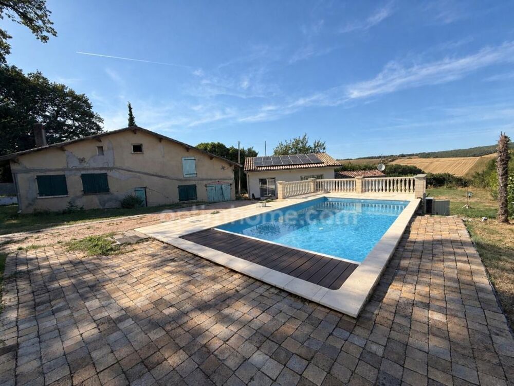 Maison, ferme à rénovée, piscine, terrain 1900m²