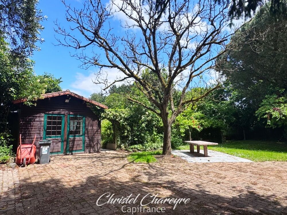 Vente Maison Maison à vendre 8 pièces AIZENAY (85) Aizenay
