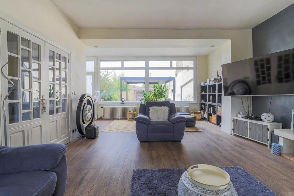 Vente Propriété/Château ANICHE - MAISON DE MAÎTRE DE 237 M² AVEC PISCINE, SPA & SAUNA Aniche