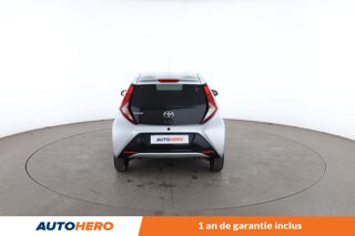 Aygo 1.0 VVT-i X-Play 5P 72 ch 2019 occasion 92130 Issy-les-Moulineaux