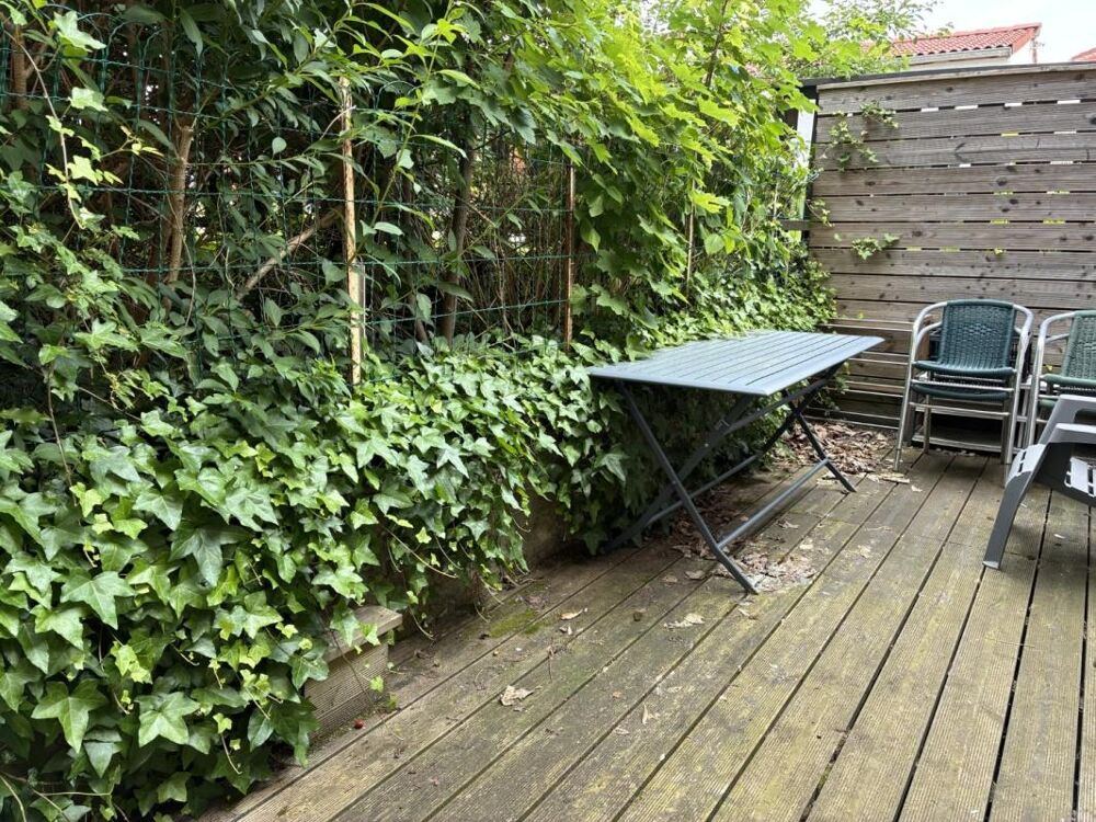 Saint Etienne Bel Air T2 bon état avec terrasse