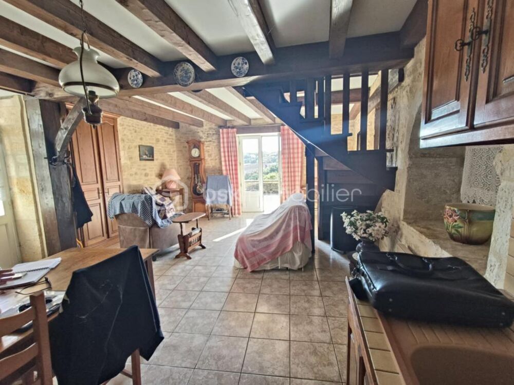 Vente Maison Ancienne et Magnifique Bâtisse en Pierres de 114 m2, située à Cladech 24170 Cladech