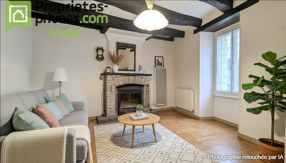 Maison de pays Antogny Le Tillac.Vente à termes libre