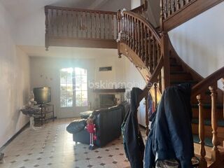  Propri�t�/ch�teau � vendre 10 pi�ces 244 m�