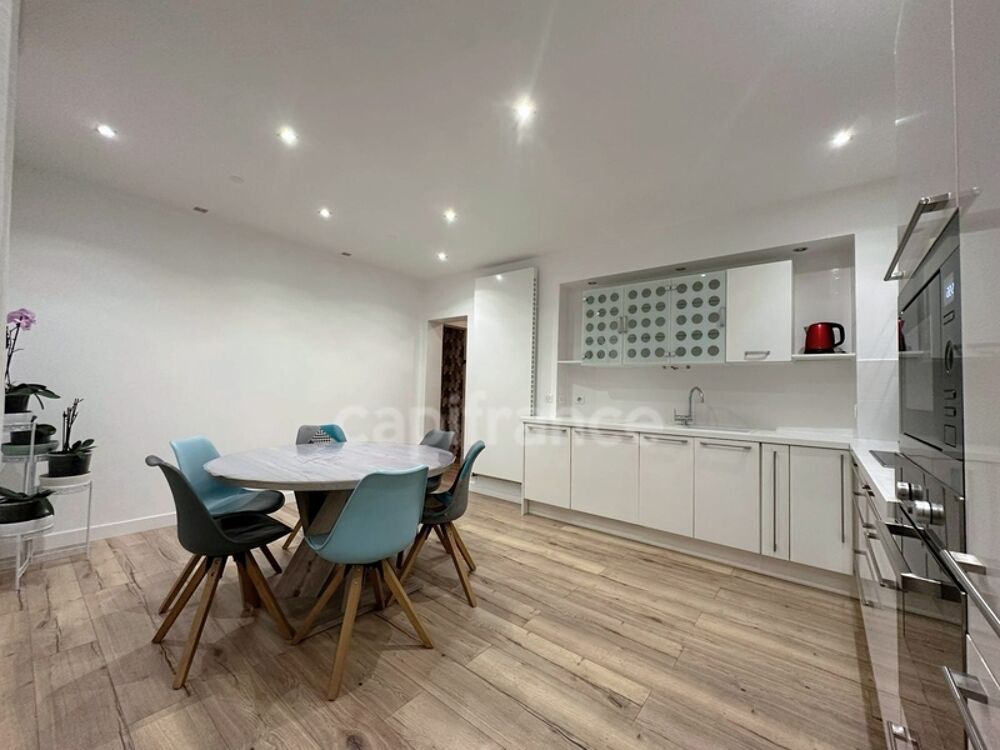 Spécial Investisseur : Maison de ville en mono-propriété (0 syndic), Rénovation Totale, DPE B - Colocation 7 ch + Studio indépen
