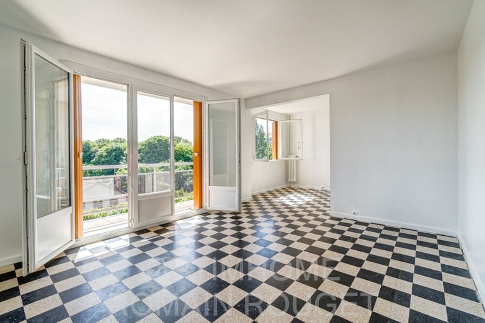 Appartement 5 pièces 82 m² · à Le Pecq · 82 m² · 275 000 €