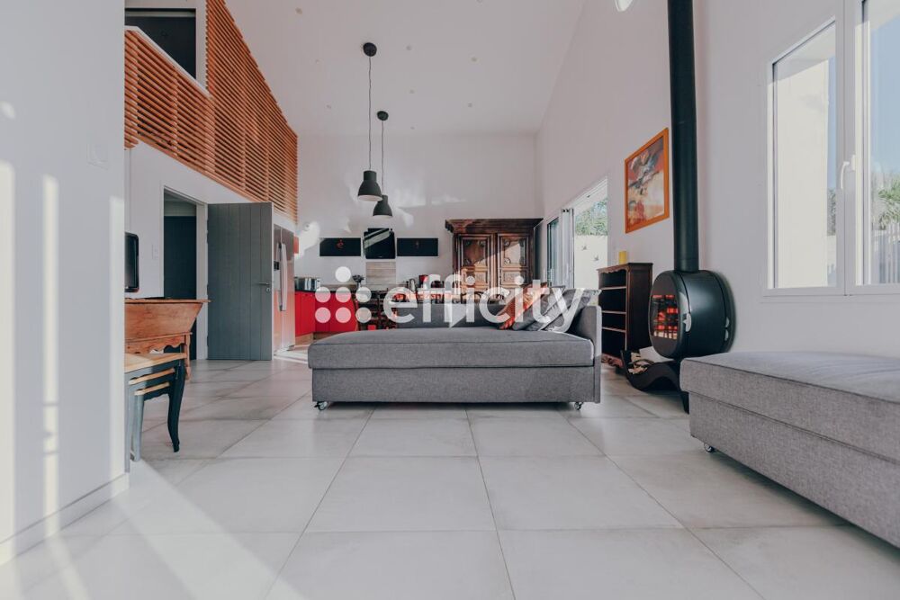 � vendre  Villa Ars-en-R� (17590)