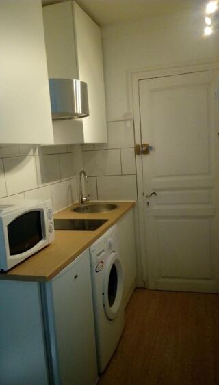 Location Appartement 1 pièce 15 m², Athis-Mons
