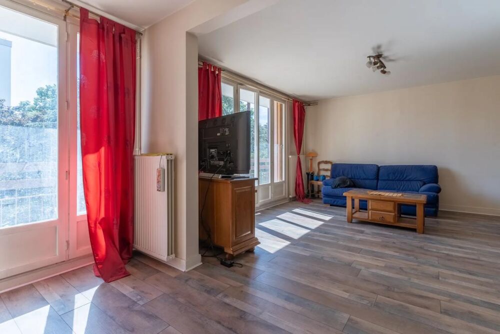 Appartement de 5 pièces de 91 m² à Saint-Ouen-l'Aumône