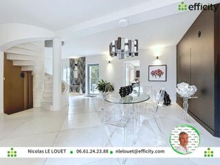  Propriété/château à vendre 7 pièces 215 m²