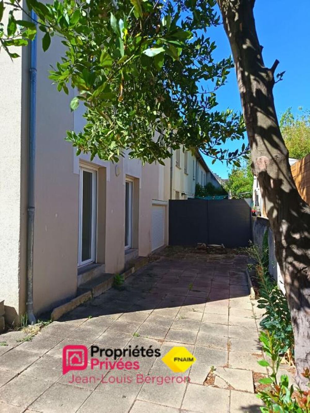 Vente Maison Maison Tours 4 chambres 105 m2, avec jardin Tours