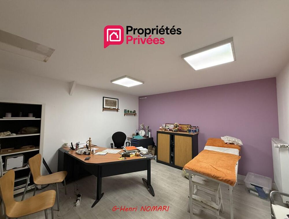 Vente Immeuble Espace de commerce et bureau - centre ville de Retiers - 4 pièce(s) 70 m2 Retiers