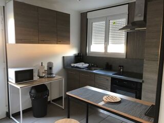  Maison à louer 4 pièces 85 m²