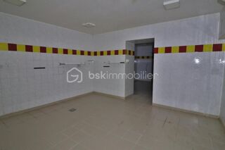  Immeuble à vendre 10 pièces 316 m²