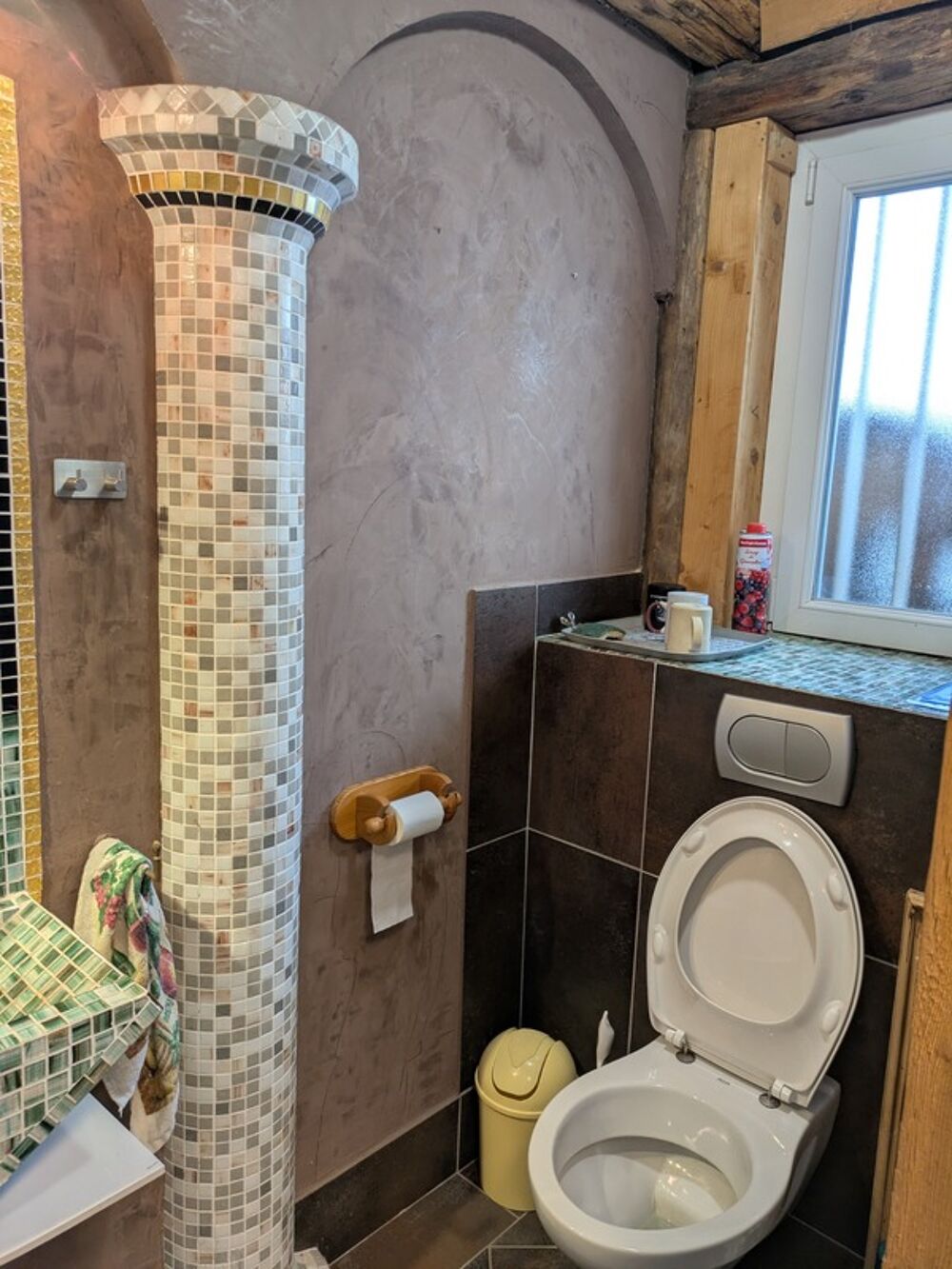   bureau à louer 27 m² ST JEOIRE DE PRIEURE Saint jeoire prieure