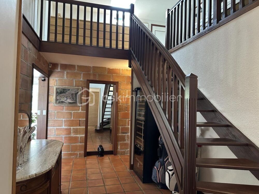 à vendre  Propriété/château Muret (31600)
