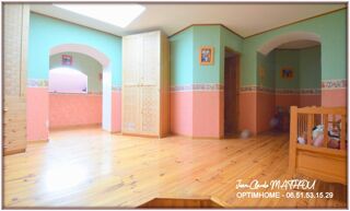  Maison à vendre 15 + pièces 294 m²