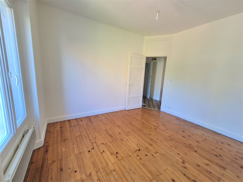 Grenoble/ Rue Joseph Bouchayer T2 lumineux et traversant Nord-Sud de 54 m², en étage, Balcon, Calme, Vue Montagne