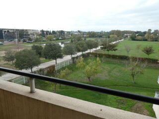 Appartement à louer 2 pièces 46 m²