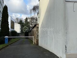  Parking / Garage � vendre 12 m�