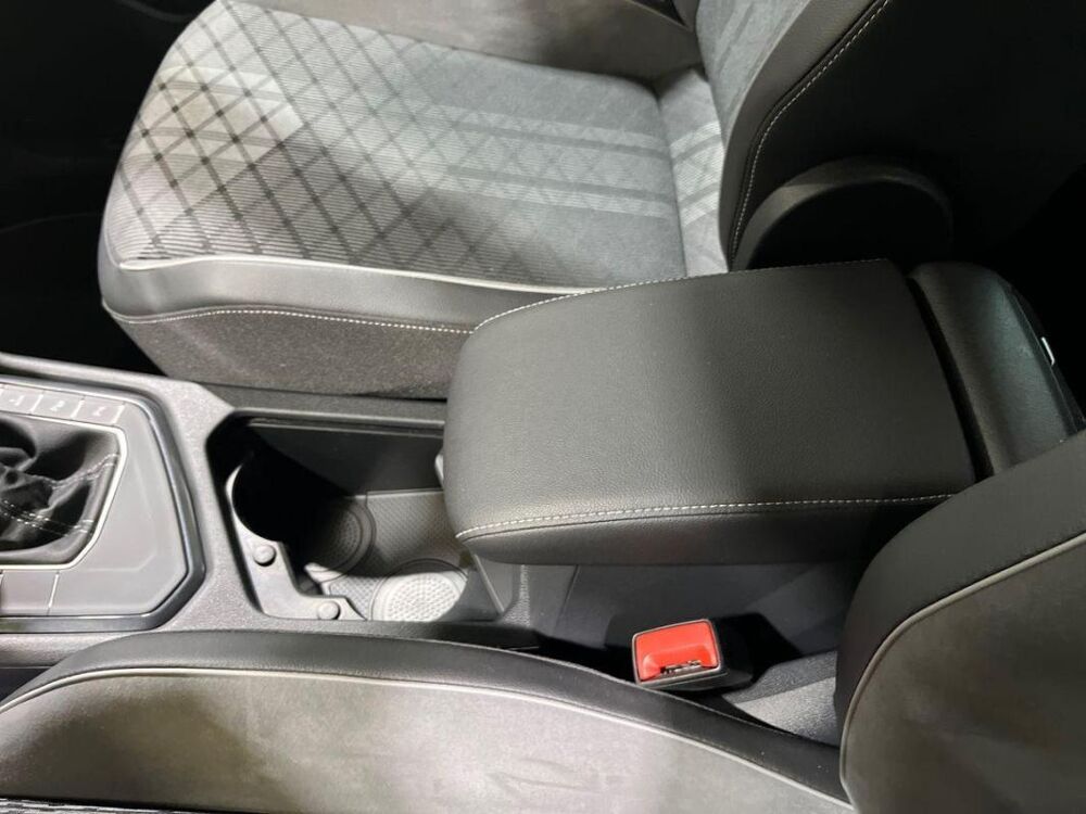 Tiguan 1.4 eHybrid 245ch DSG6 R-Line 2023 occasion 31100 Toulouse