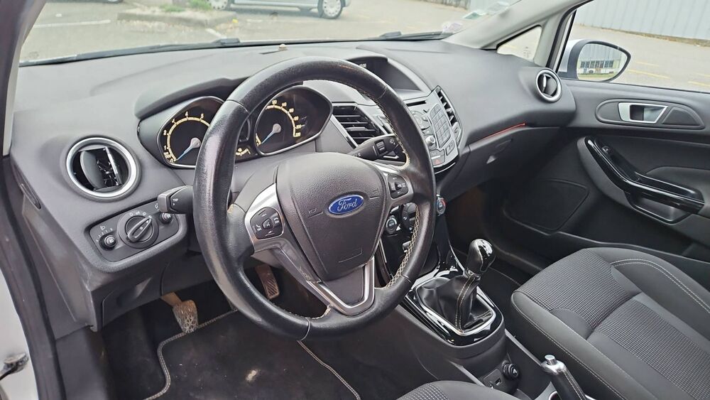 Fiesta V 1.0 EcoBoost 100 Titanium 2016 occasion 38360 Sassenage