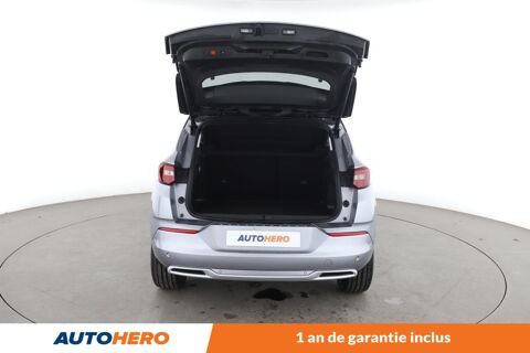 Grandland 1.5 Diesel Business Elegance Auto 130 ch 2022 occasion 92130 Issy-les-Moulineaux