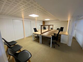  Immeuble à vendre 6 pièces 600 m²