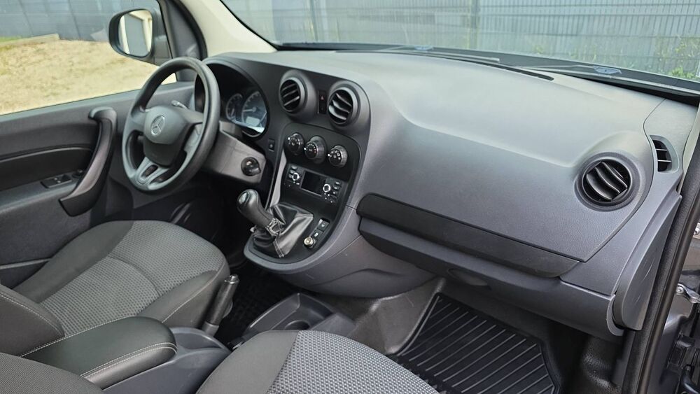 Citan fourgon MIXTO 109 CDI Extra Long Repliable Pro 2018 occasion 82000 Montauban
