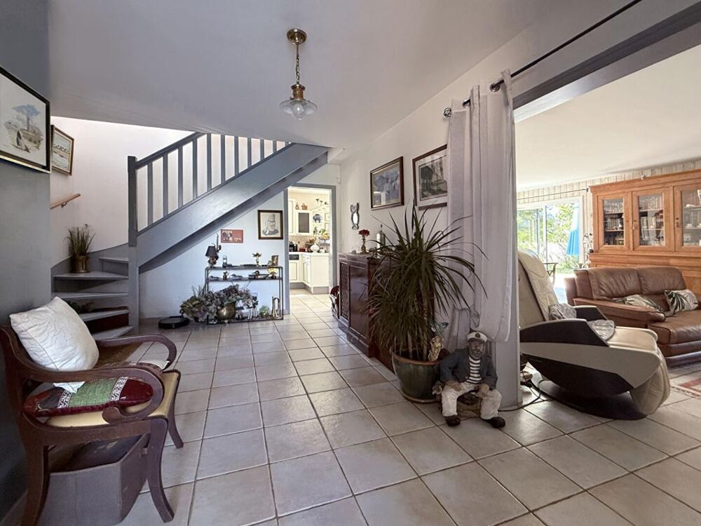 Maison 7 pièce(s) 160 m2, 5 chambres, 56470 Saint-Philibert