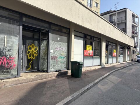 Local commercial 324000 87000 Limoges