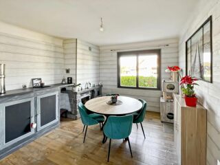  Maison � vendre 9 pi�ces 260 m�