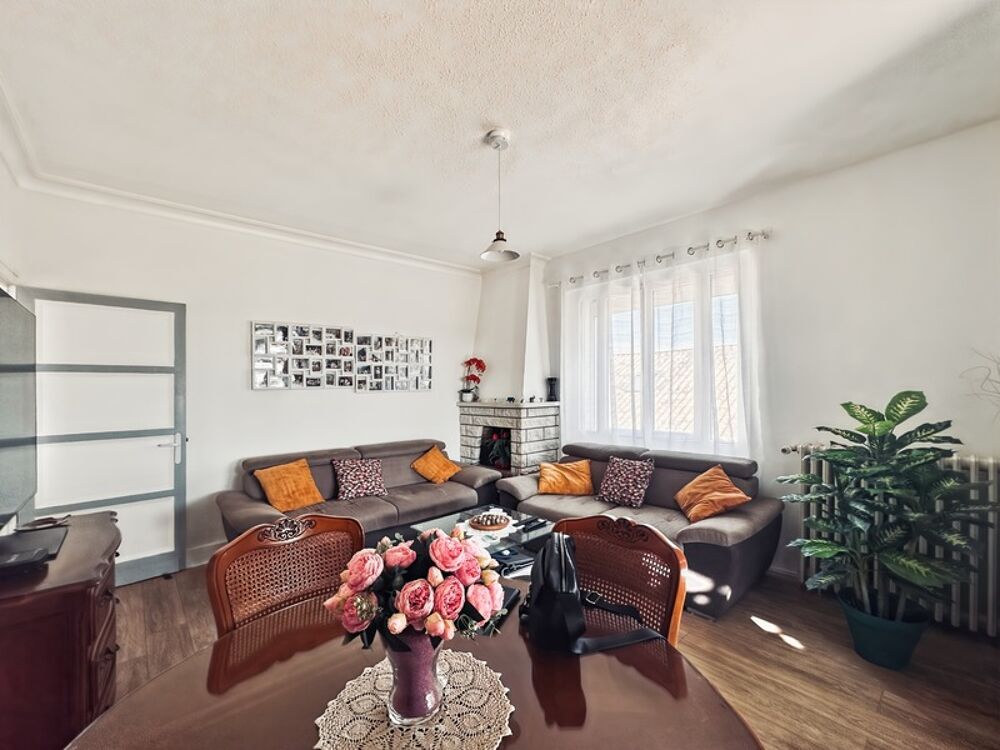 À VENDRE  Appartement superbe T4 de 93 M2 avec terrasse exceptionnelle et garage  BERGERAC centre