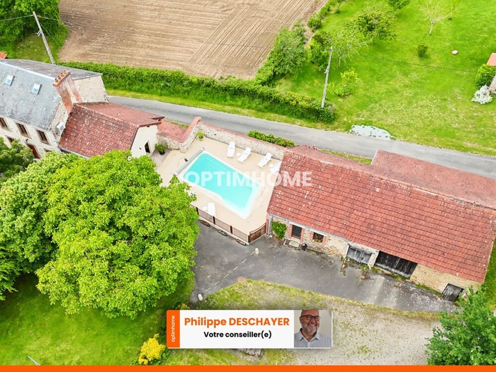 Propriété de Charme - Gîte de 103 m² - Capacité 12 personnes - 4 Chambres - Piscine et dépendances - terrain 11 500 m² environ