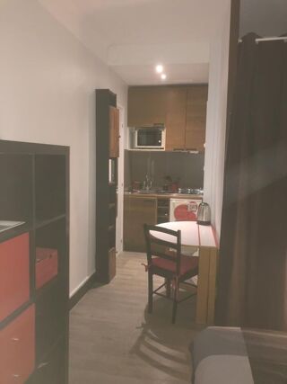  Appartement à louer 1 pièce 15 m²