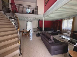  Maison à vendre 6 pièces 188 m²