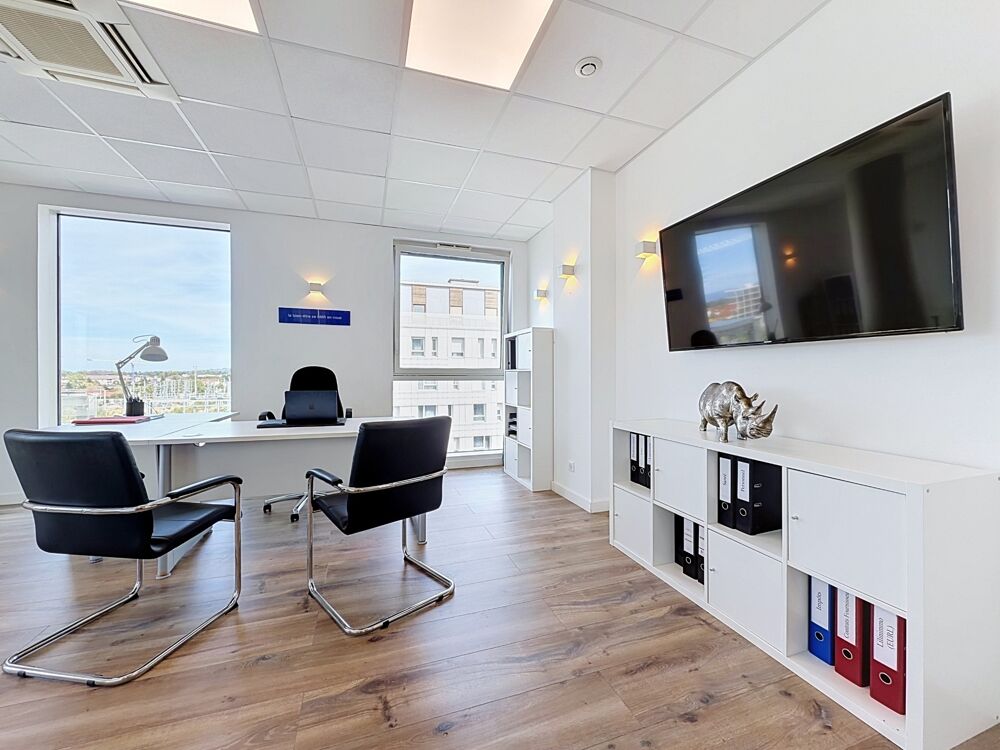  ANNEMASSE – BUREAUX 70 m²; 4 BUREAUX; 2 PARKINGS; GARE & TRAM À PIED;IMMEUBLE SECURISÉ, LUMINEUX Annemasse