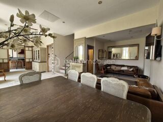  Maison � vendre 8 pi�ces 210 m�