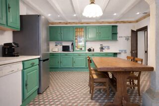  Maison � vendre 10 pi�ces 300 m�