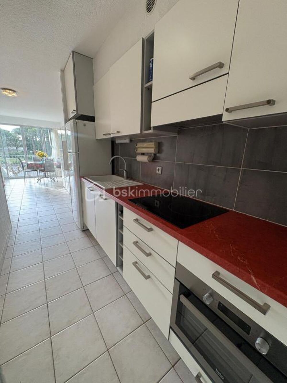 **** NOUVEAUTÉ * APPARTEMENT T2 * PROCHE COMMERCES * LA GRANDE MOTTE * PARKING ****